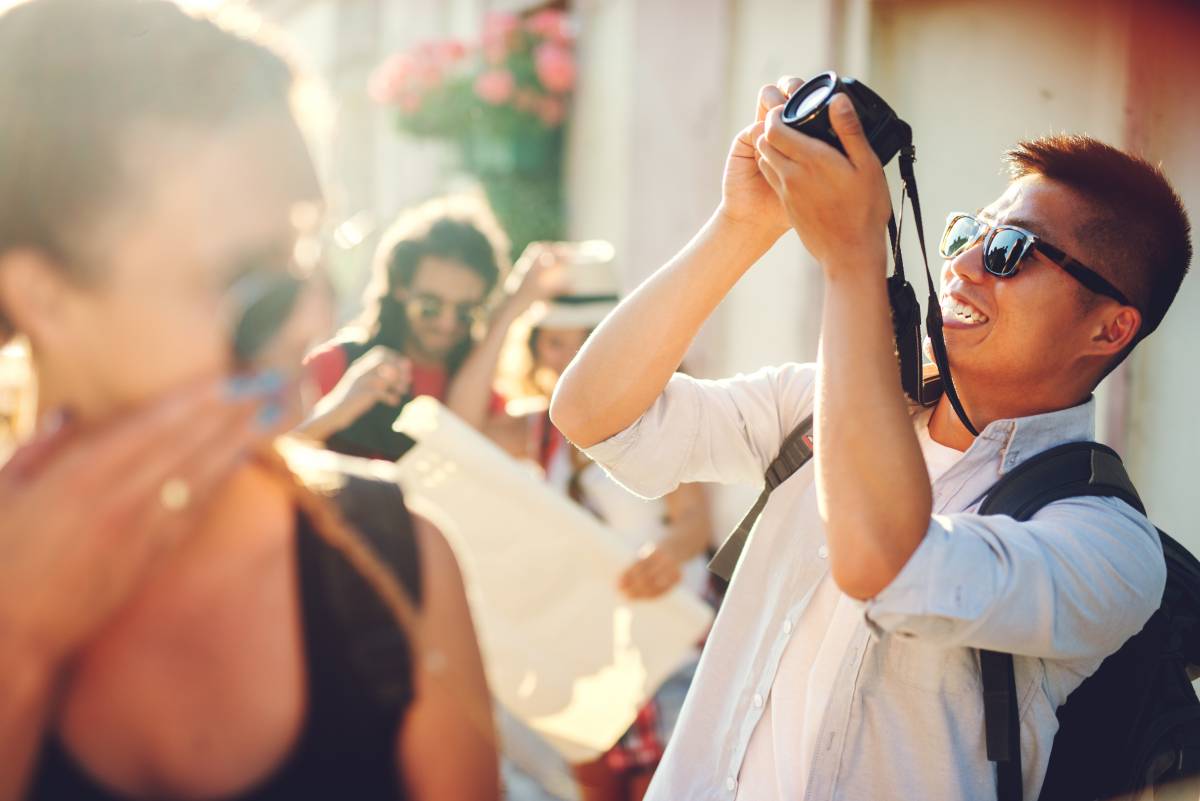 chinese-tourist-sightseeing